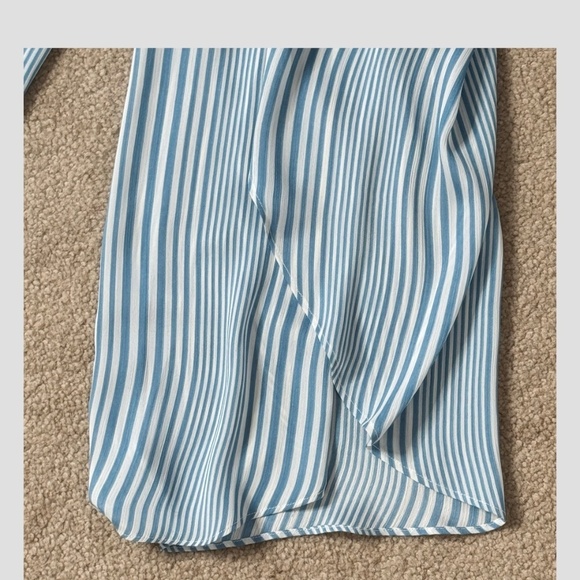 Moon River Anthropologie Jumpsuit Beach Blue White Stripe Cropped Flyaway Leg - Picture 8 of 16